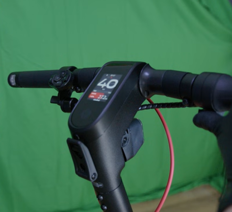 Natychmiastowy tuning online dla Ninebot Max G3 D + GT3 + ZT3 + G2 D + G30 D + F2 + F2 Plus + F2 Pro przez Bluetooth